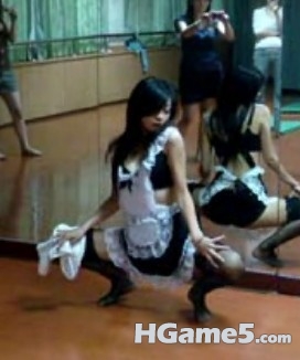 女仆.jpg