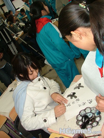 551f194ag70f430bad3fb&690.jpg