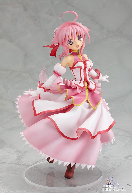 FIG-MOE-4620_01.jpg
