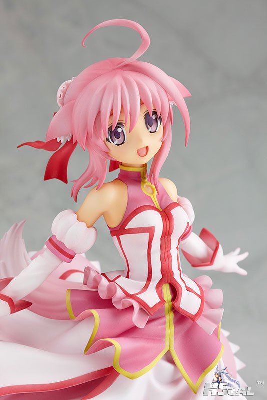 FIG-MOE-4620_04.jpg