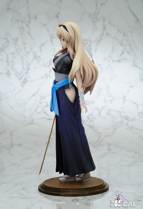 FIG-MOE-4714_02.jpg