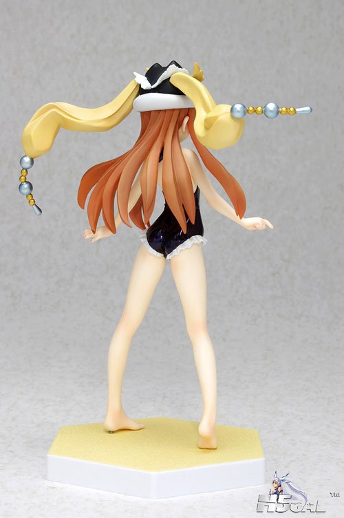 FIG-MOE-5002_02.jpg