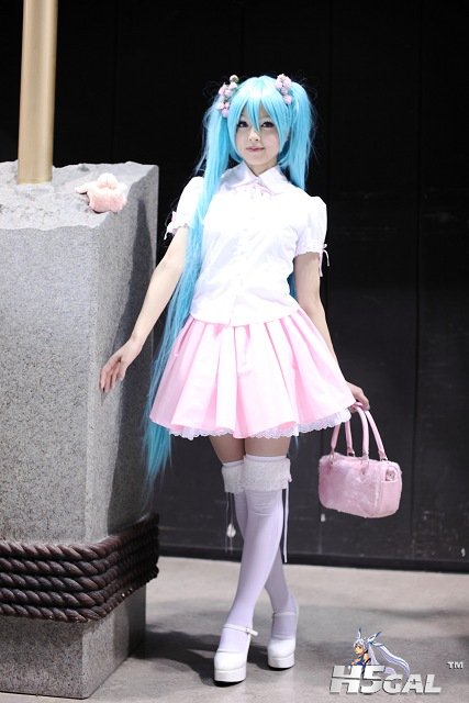 Melt-Tachibana_sakura-03.jpg