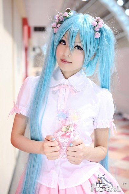 Melt-Tachibana_sakura-04.jpg