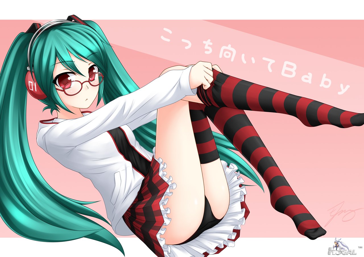 ses green_hair hatsune_miku headphones kerasu long_hair panties red_eyes thighhi.jpg