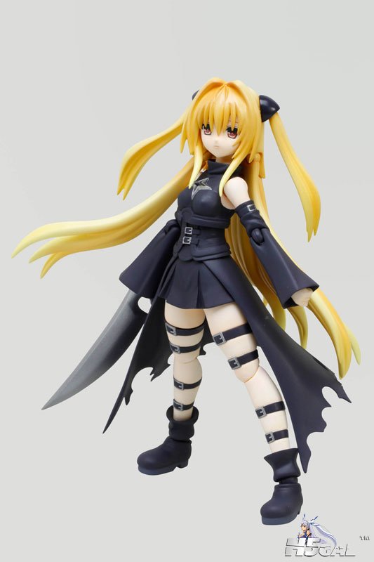 FIG-MOE-08363_03.jpg