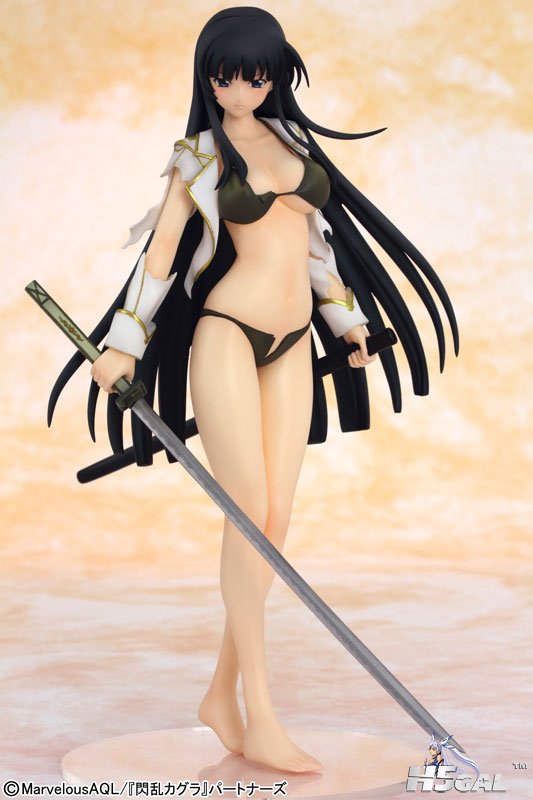 FIGURE-000053_01.jpg