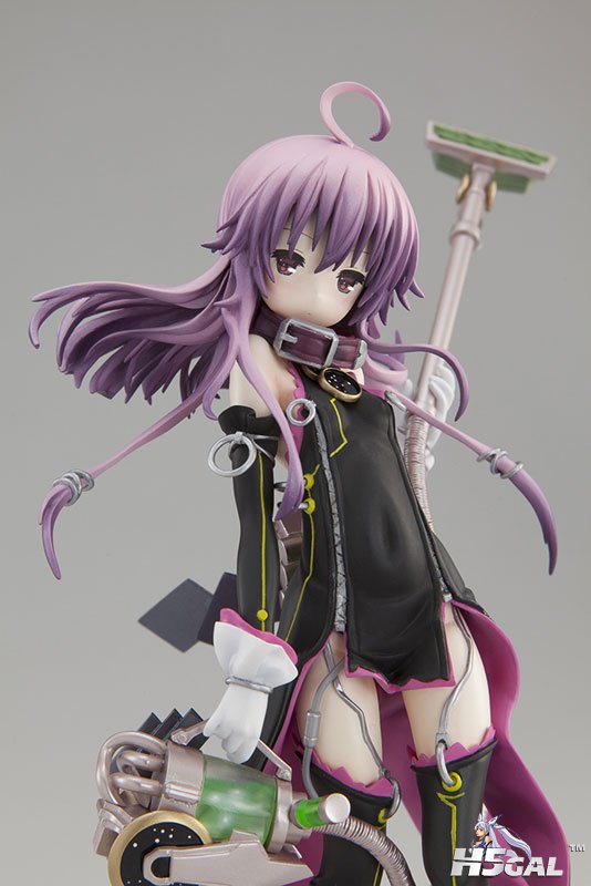 FIGURE-003405_05.jpg