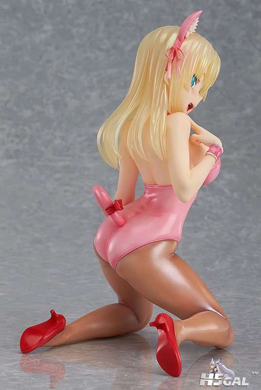 FIGURE-003492_03.jpg