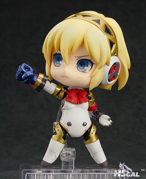 FIGURE-003490_05.jpg