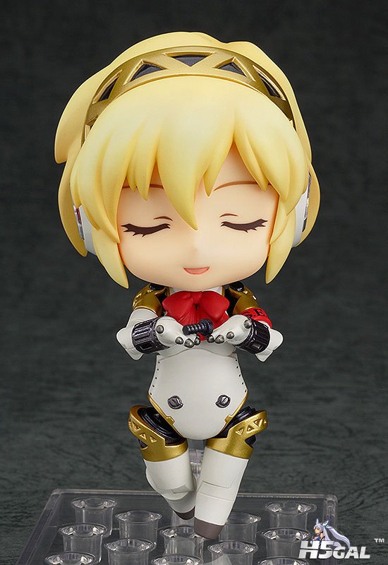 FIGURE-003490_06.jpg
