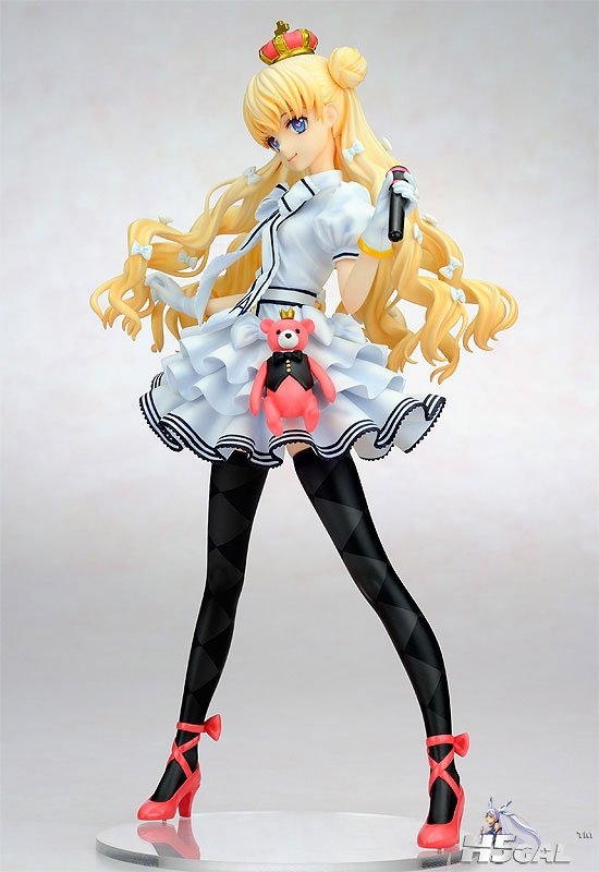 FIGURE-000743_02.jpg