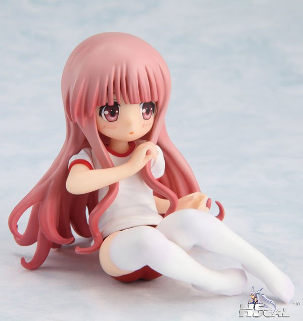 FIGURE-003522_04.jpg