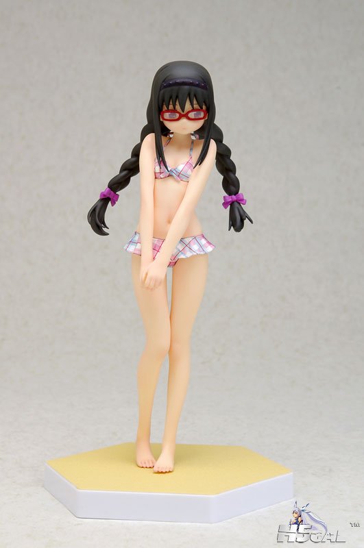 FIGURE-003630_03.jpg