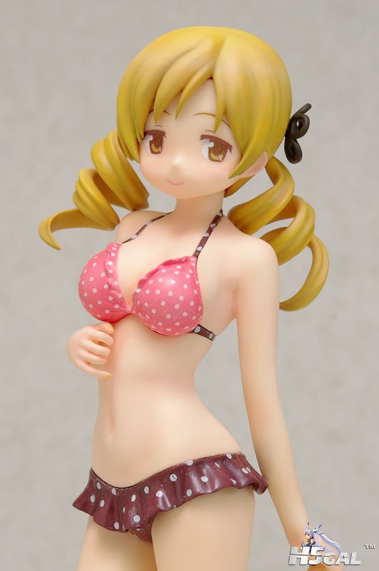 FIGURE-003631_04.jpg