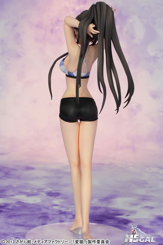 FIGURE-003997_04.jpg