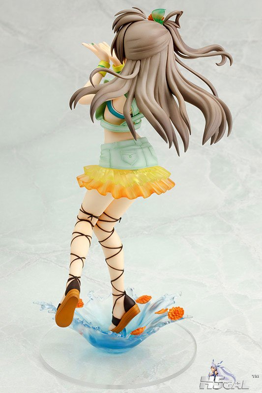FIGURE-004425_03.jpg