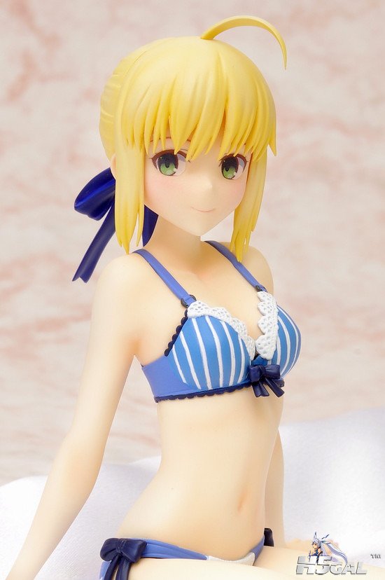 Saber-Bikini-Figure-4.jpg